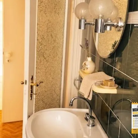 Wohlfuehlbasis Fuer Monteure Wlan Einzelbetten Parkplatz Smart Tv Ankommen Wohlfuehlen Ausspannen Apartment